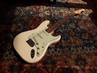Fender Players Series Stratocaster Olypmic White MOD (5)