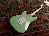 Squier Affinity Surf Green (4)