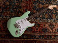 Squier Affinity Surf Green (3)